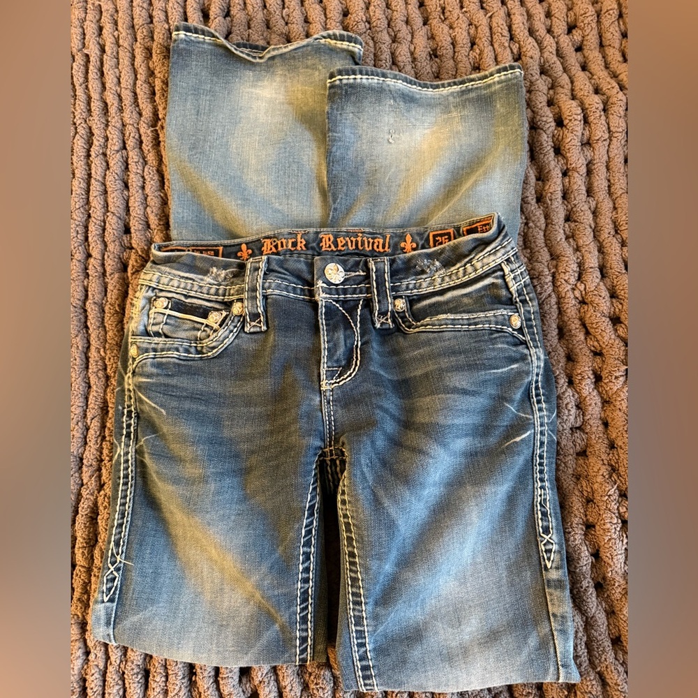 Women’s Rock Revival jeans